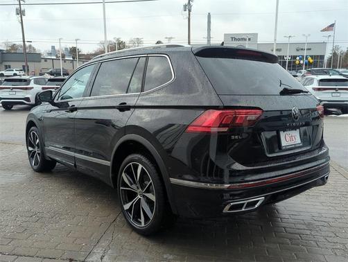 2024 Volkswagen Tiguan 2.0T SEL R-Line 4MOTION