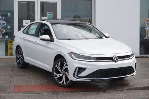 Opal White Pearl 2026 Volkswagen Jetta 1.4T SEL