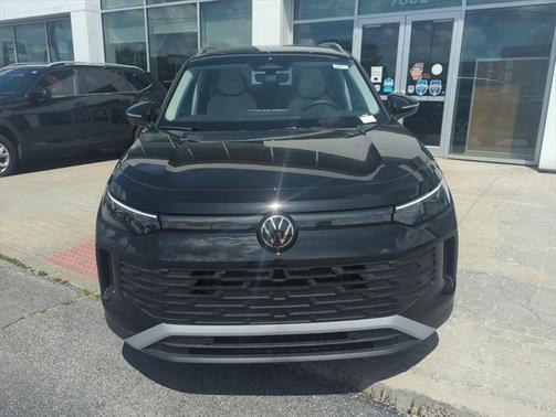 2025 Volkswagen Tiguan 2.0T SE 4MOTION