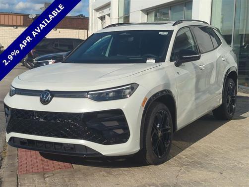 2025 Volkswagen Tiguan 2.0T SE R-Line Black 4MOTION