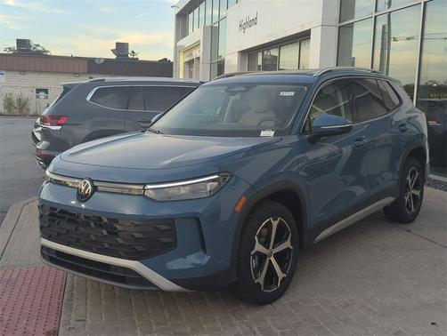 2025 Volkswagen Tiguan 2.0T SE 4MOTION