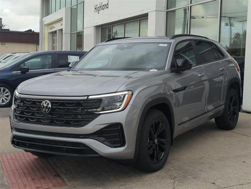 2026 Volkswagen Atlas Cross Sport 2.0T SEL