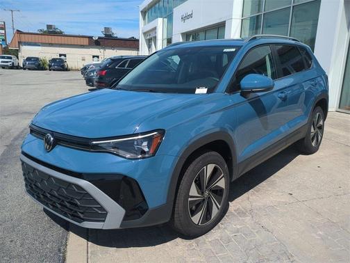 2025 Volkswagen Taos 1.5T SE