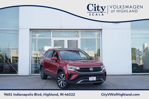 Kings Red Metallic 2022 Volkswagen Taos 1.5T SE
