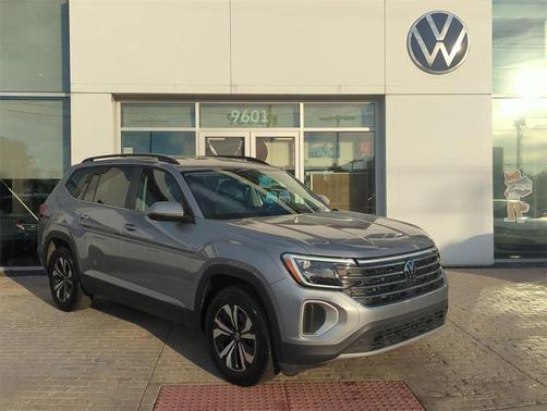 2024 Volkswagen Atlas 2.0T SE