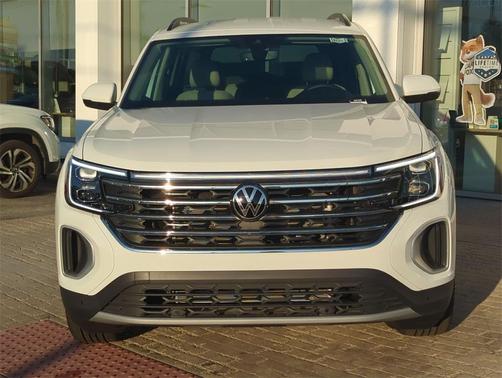 2025 Volkswagen Atlas 2.0T SE w/Technology 4MOTION