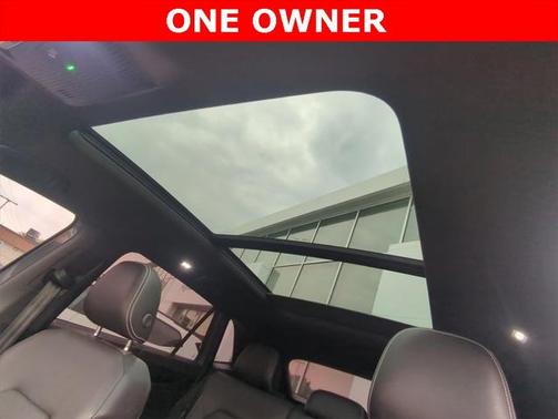 2024 Volkswagen Atlas Cross Sport 2.0T SEL