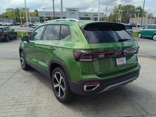 2025 Volkswagen Taos 1.5T SEL