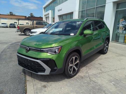 2025 Volkswagen Taos 1.5T SEL