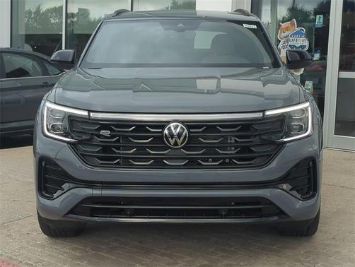 2026 Volkswagen Atlas Cross Sport 2.0T SEL