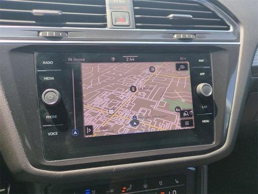 2022 Volkswagen Tiguan 2.0T SEL R-Line 4MOTION