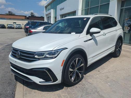 2022 Volkswagen Tiguan 2.0T SEL R-Line 4MOTION