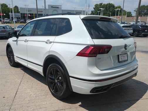 2022 Volkswagen Tiguan 2.0T SE R-Line Black 4MOTION