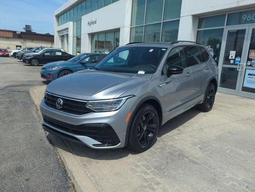 2024 Volkswagen Tiguan 2.0T SE R-Line Black 4MOTION