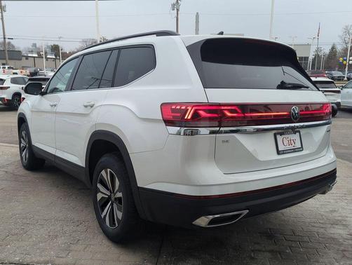 2026 Volkswagen Atlas 2.0T SE