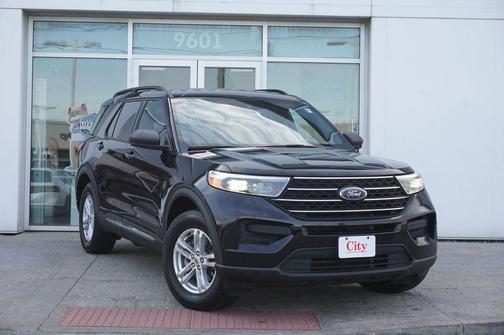 AGATE BLACK METALLIC 2020 Ford Explorer XLT