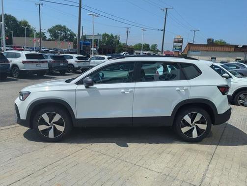 2025 Volkswagen Taos 1.5T S