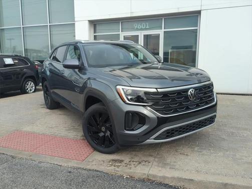 2025 Volkswagen Atlas Cross Sport 2.0T SE w/Technology 4MOTION
