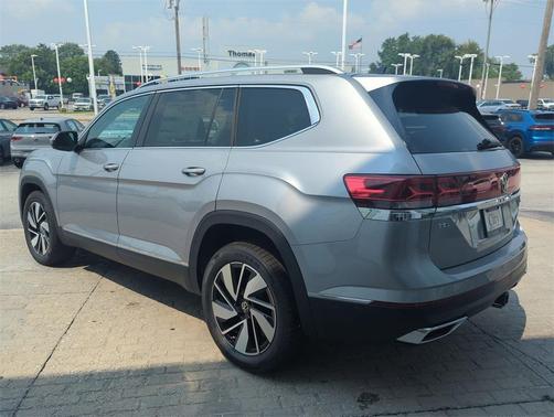 2025 Volkswagen Atlas 2.0T SEL