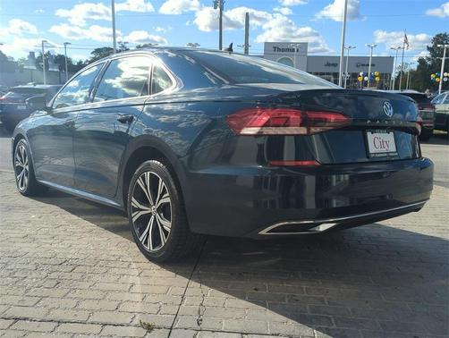 2020 Volkswagen Passat 2.0T SE