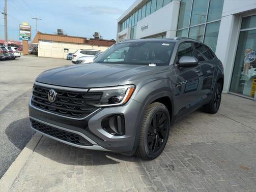 2025 Volkswagen Atlas Cross Sport 2.0T SE w/Technology 4MOTION