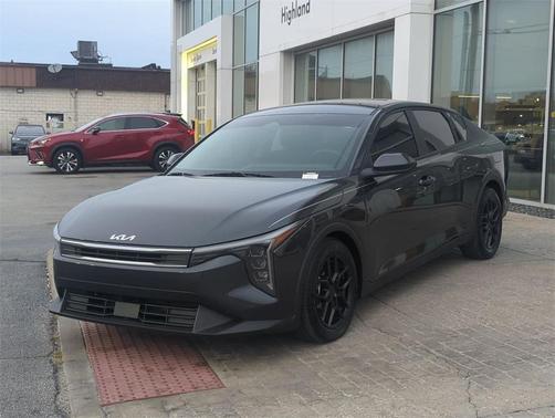 2025 Kia K4 LX
