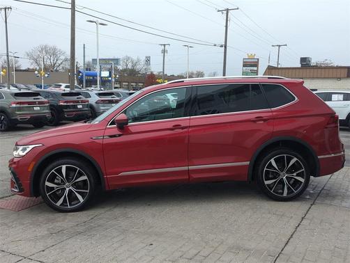 2024 Volkswagen Tiguan 2.0T SEL R-Line 4MOTION