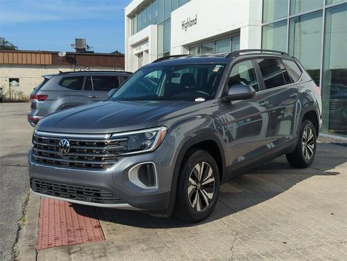 2024 Volkswagen Atlas 2.0T SE
