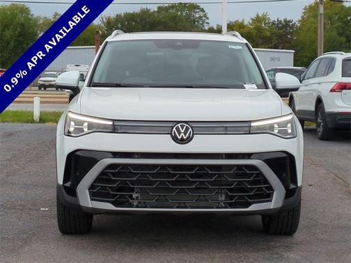 2025 Volkswagen Taos 1.5T SEL