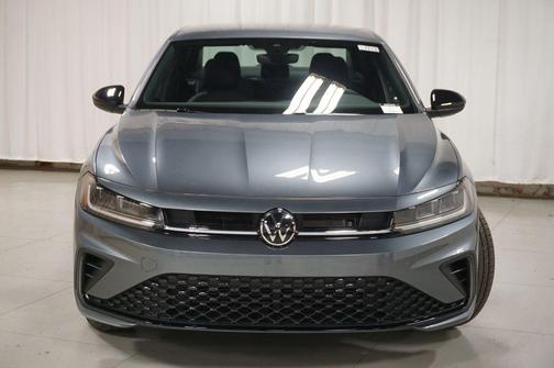 Platinum Gray Metallic 2026 Volkswagen Jetta 1.4T S