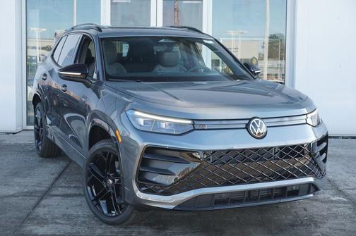 2026 Volkswagen Tiguan 2.0T SE R-Line Black 4MOTION