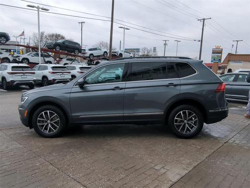 2020 Volkswagen Tiguan 2.0T SE