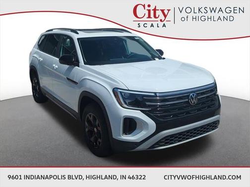 2025 Volkswagen Atlas 2.0T Peak Edition