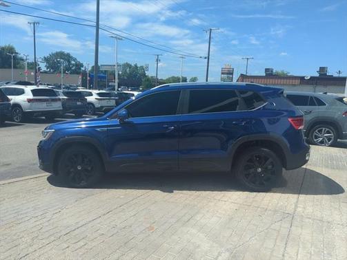2022 Volkswagen Taos 1.5T SEL