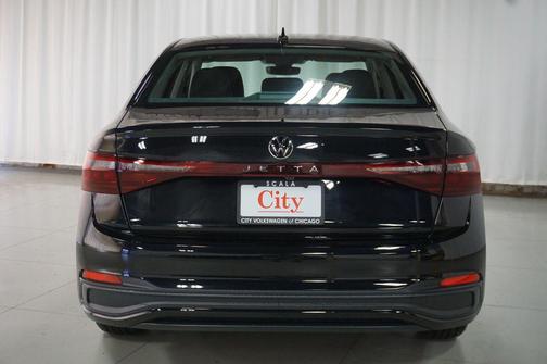 Deep Black Pearl 2026 Volkswagen Jetta 1.4T S