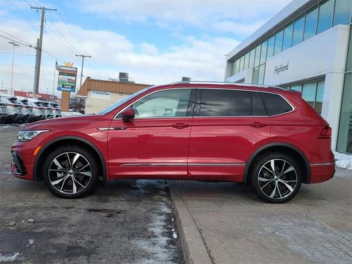 2024 Volkswagen Tiguan 2.0T SEL R-Line 4MOTION