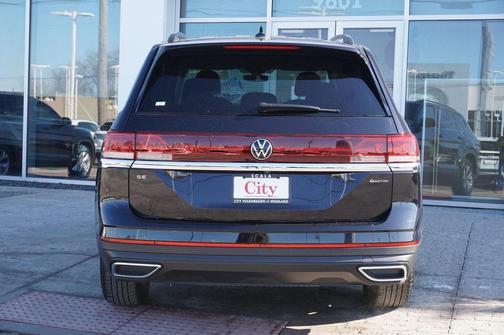 2025 Volkswagen Atlas 2.0T SE