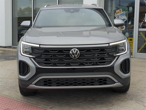 2026 Volkswagen Atlas Cross Sport 2.0T SE w/Technology 4MOTION