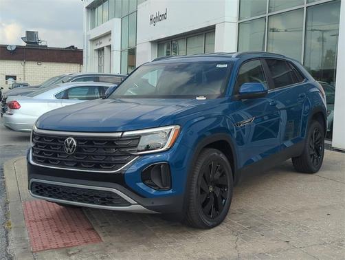 2025 Volkswagen Atlas Cross Sport 2.0T SE w/Technology 4MOTION