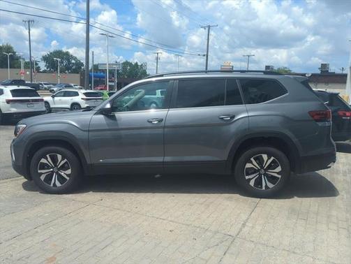 2025 Volkswagen Atlas 2.0T SE
