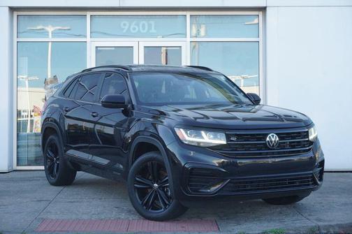 Deep Black 2023 Volkswagen Atlas Cross Sport 3.6L V6 SEL R-Line