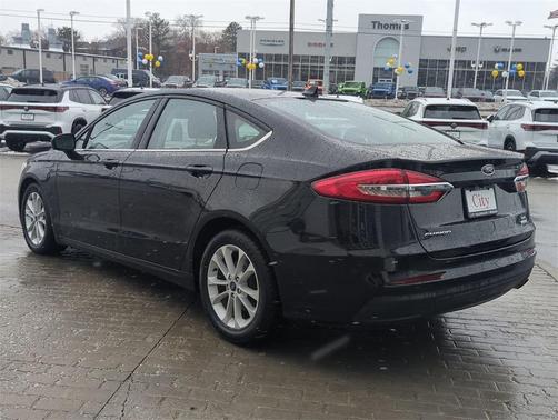 2020 Ford Fusion SE