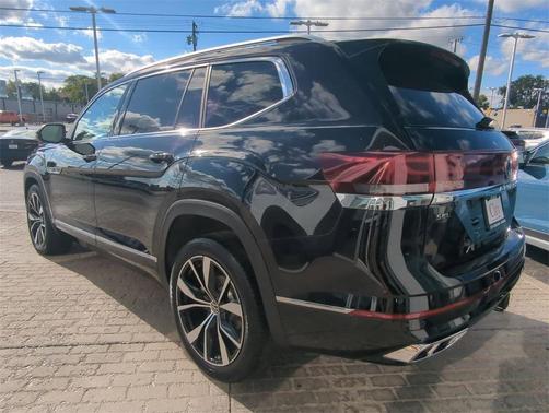2025 Volkswagen Atlas 2.0T SEL Premium R-Line 4MOTION