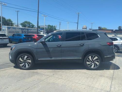 2025 Volkswagen Atlas 2.0T SEL