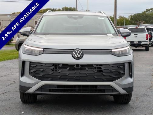 2025 Volkswagen Tiguan 2.0T SE 4MOTION