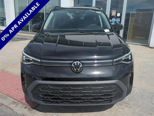 2025 Volkswagen Taos 1.5T SE Black