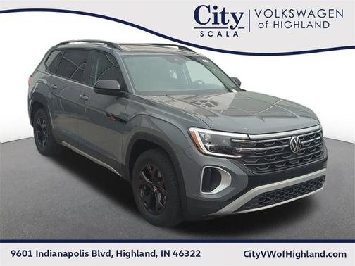 2025 Volkswagen Atlas 2.0T Peak Edition