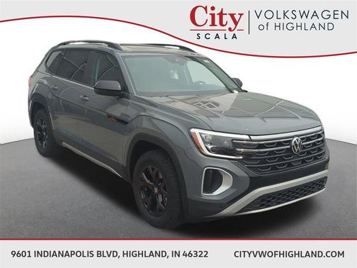 2025 Volkswagen Atlas 2.0T Peak Edition