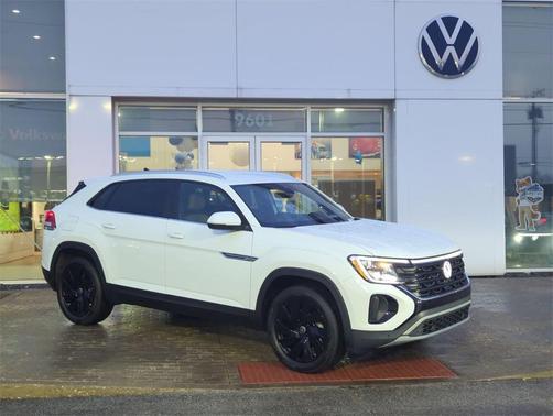 2025 Volkswagen Atlas Cross Sport 2.0T SE w/Technology 4MOTION