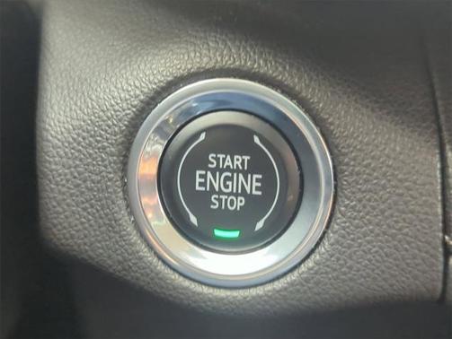 2022 Buick Envision FWD Essence